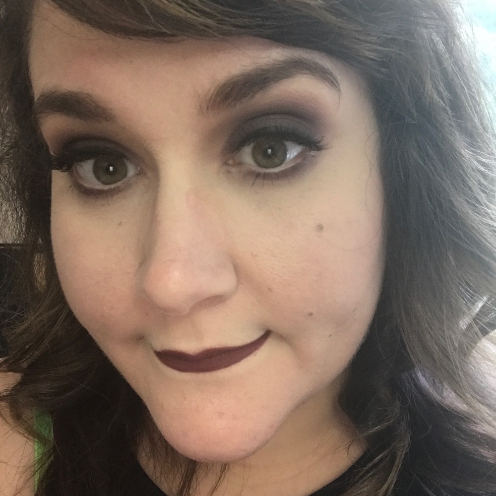 Meet your Posher, Janessa